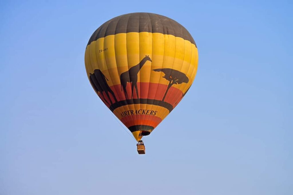 hot-air balloon